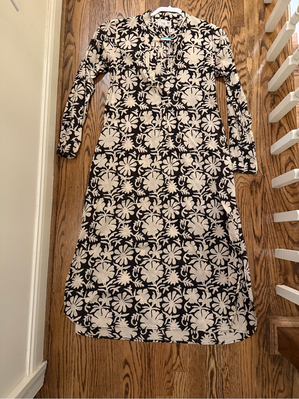Millie Resort & Travel Long Sleeve Dress - Black & Cream 100% cotton